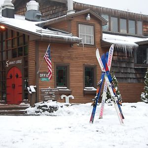 Summit Lodge